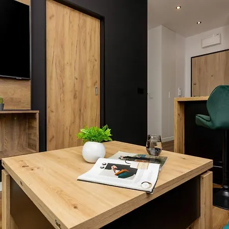Apartment Mokotow Business Centre Domaniewska With Balcony By Renters *