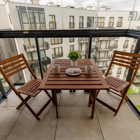 Appartement Mokotow Business Centre Domaniewska With Balcony By Renters Warschau